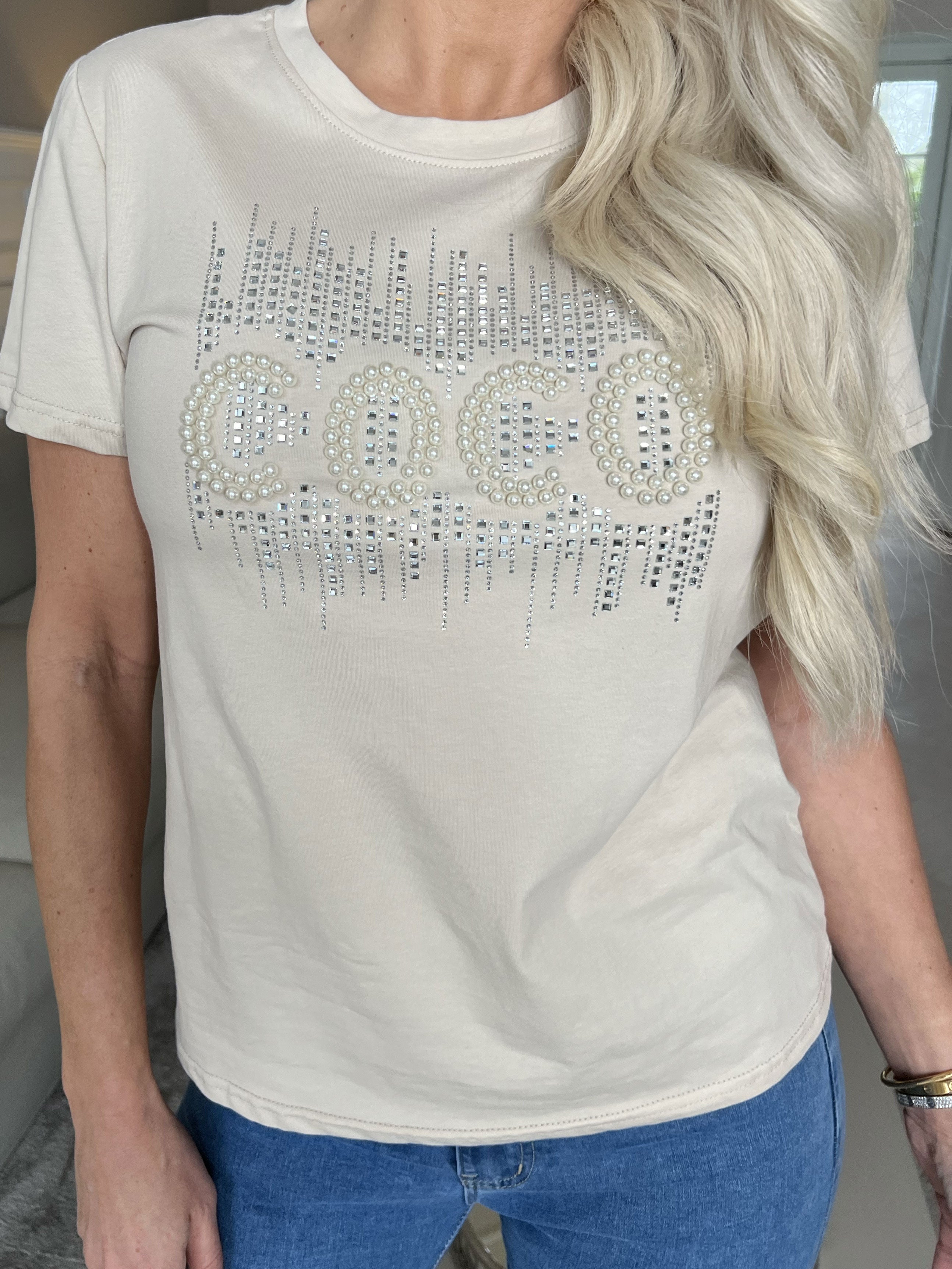 Coco - T-shirt med perler og similisten på brystet